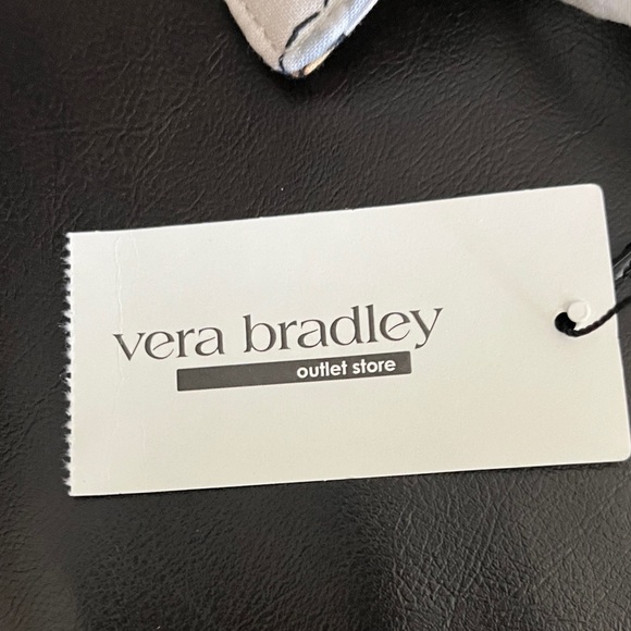 Vera Bradley A Cats Life Quilted Cotton Exact Wallet NWT - Picture 2 of 6